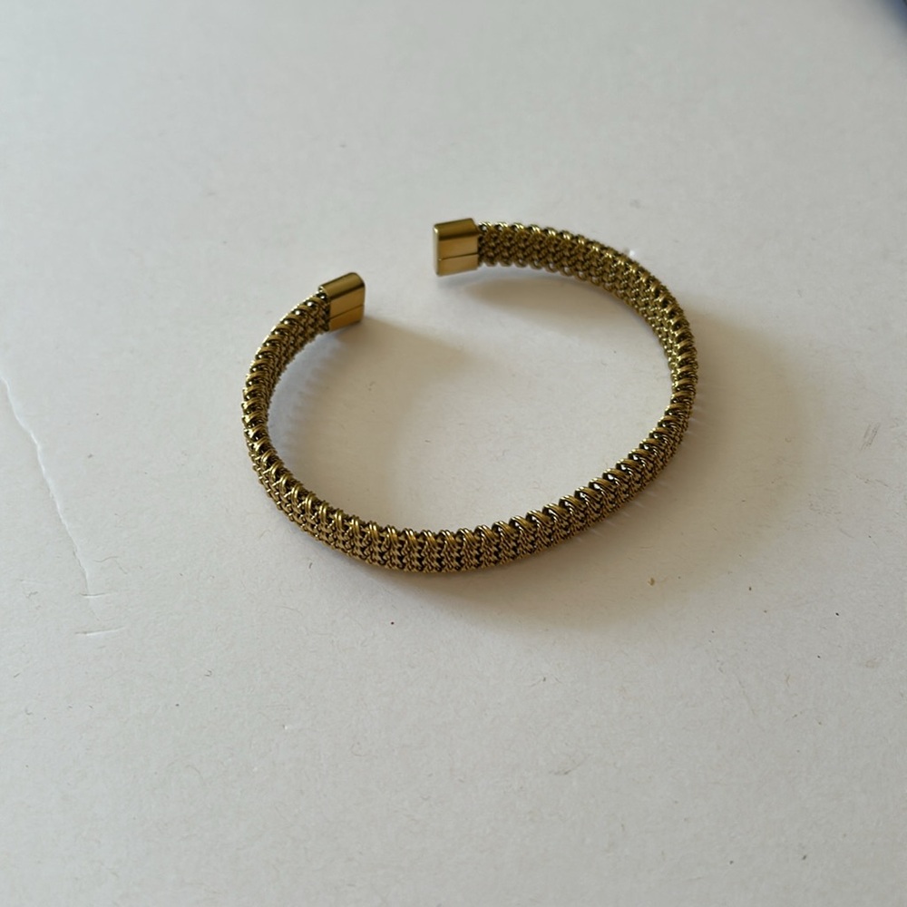 Cuff bracelet - Picture 2 of 2